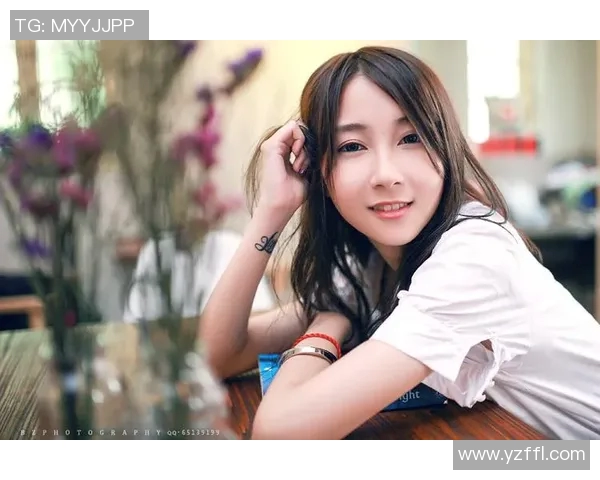 景菡一的成长之路：从青涩少女到职场精英的蜕变与追寻